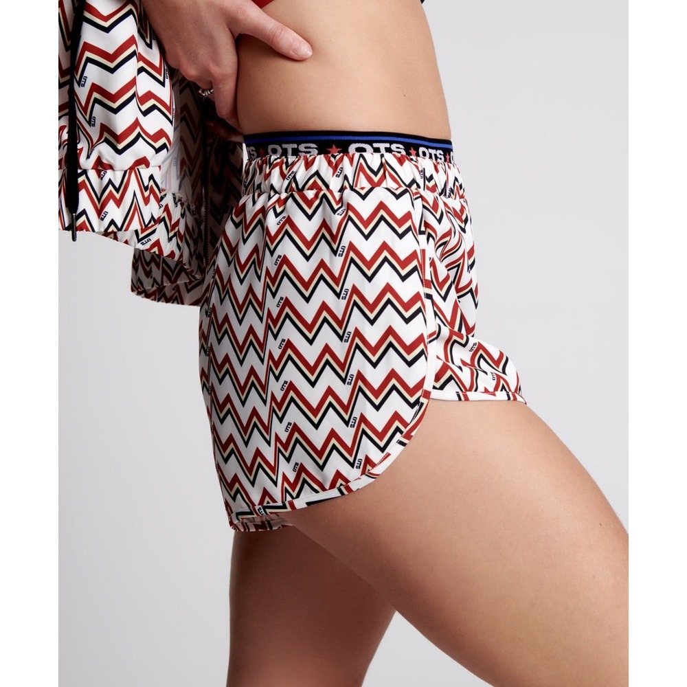 One Teaspoon Sport Heartline Runner Shorts Women XXS Red White Chevron Retro NEW